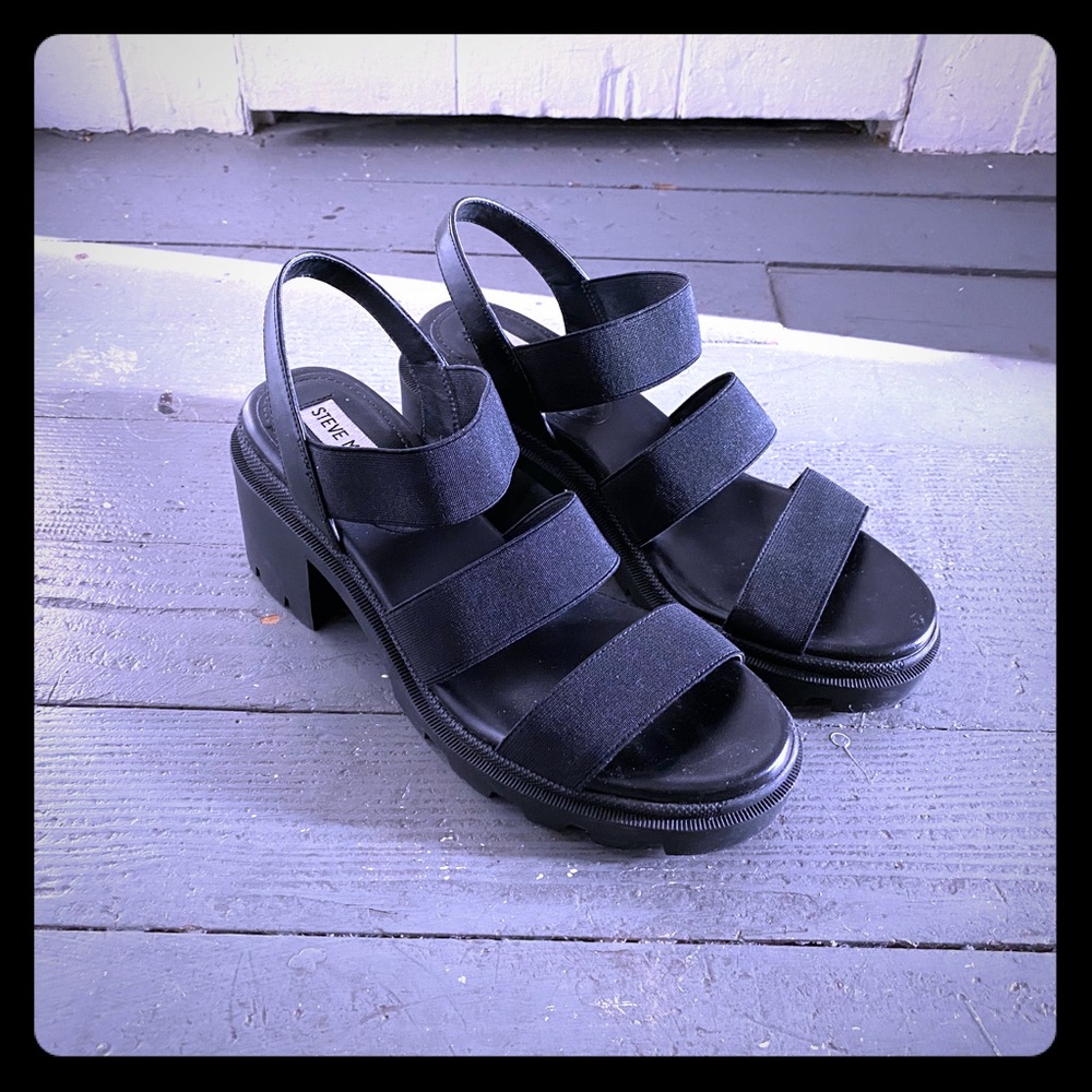 Steve Madden Chunky Sandal